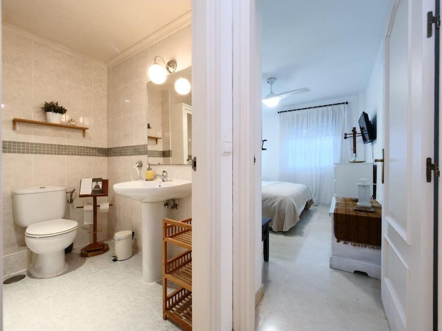 Tranquilo Y Bonito Apartamento A 10 Min Del Centro Малага Екстер'єр фото